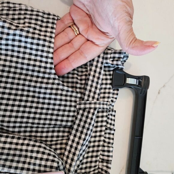 NEW Sincerely Jules Capris Pants Small Black White Checked Gingham Pedal Pusher - Picture 6 of 12